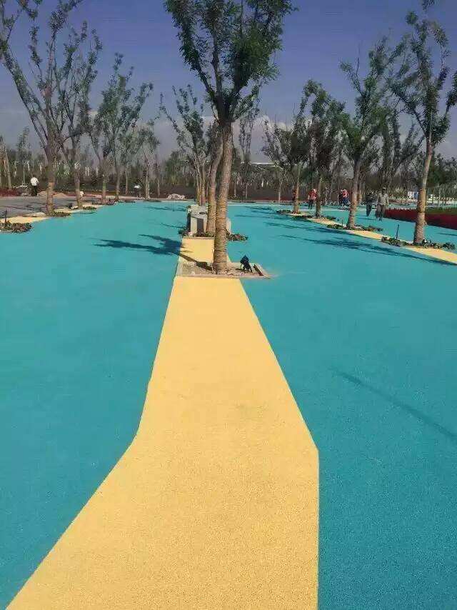 廣場(chǎng)透水地坪