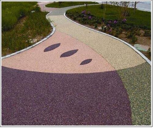 露骨料透水路面